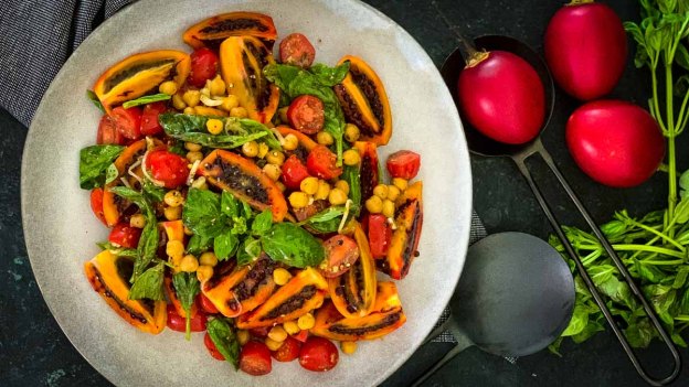 cooking food eating tamarillo tree tomato salads dr martha casstro noriega mexico tijuana california america