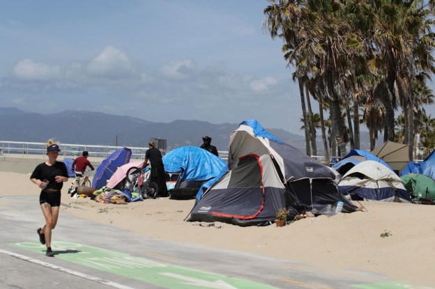 homeless venice beach excercise dra martha castro noriega mexico